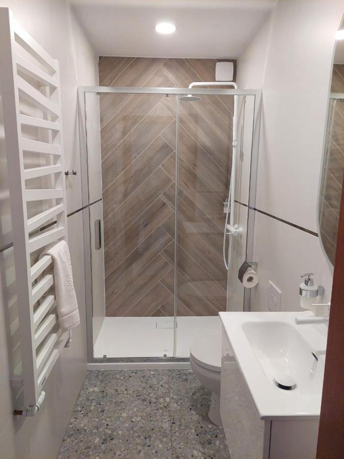 Szwajcarka Willa Z Sauna I Jacuzzi Kudowa Zdroj Exterior photo